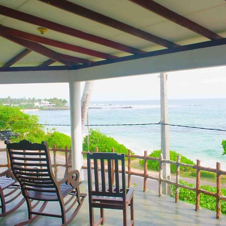 Surfers Paradise Weligama Dış mekan fotoğraf