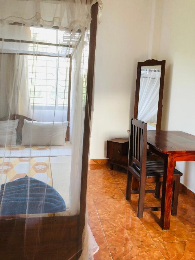 Surfers Paradise Weligama Dış mekan fotoğraf